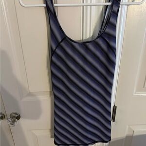 Victoria's Secret Sport VSX Tank Top. Size Medium